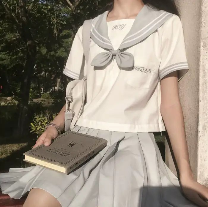 来路不明的神秘女友